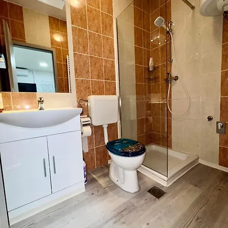 Apartment Paradise Zino